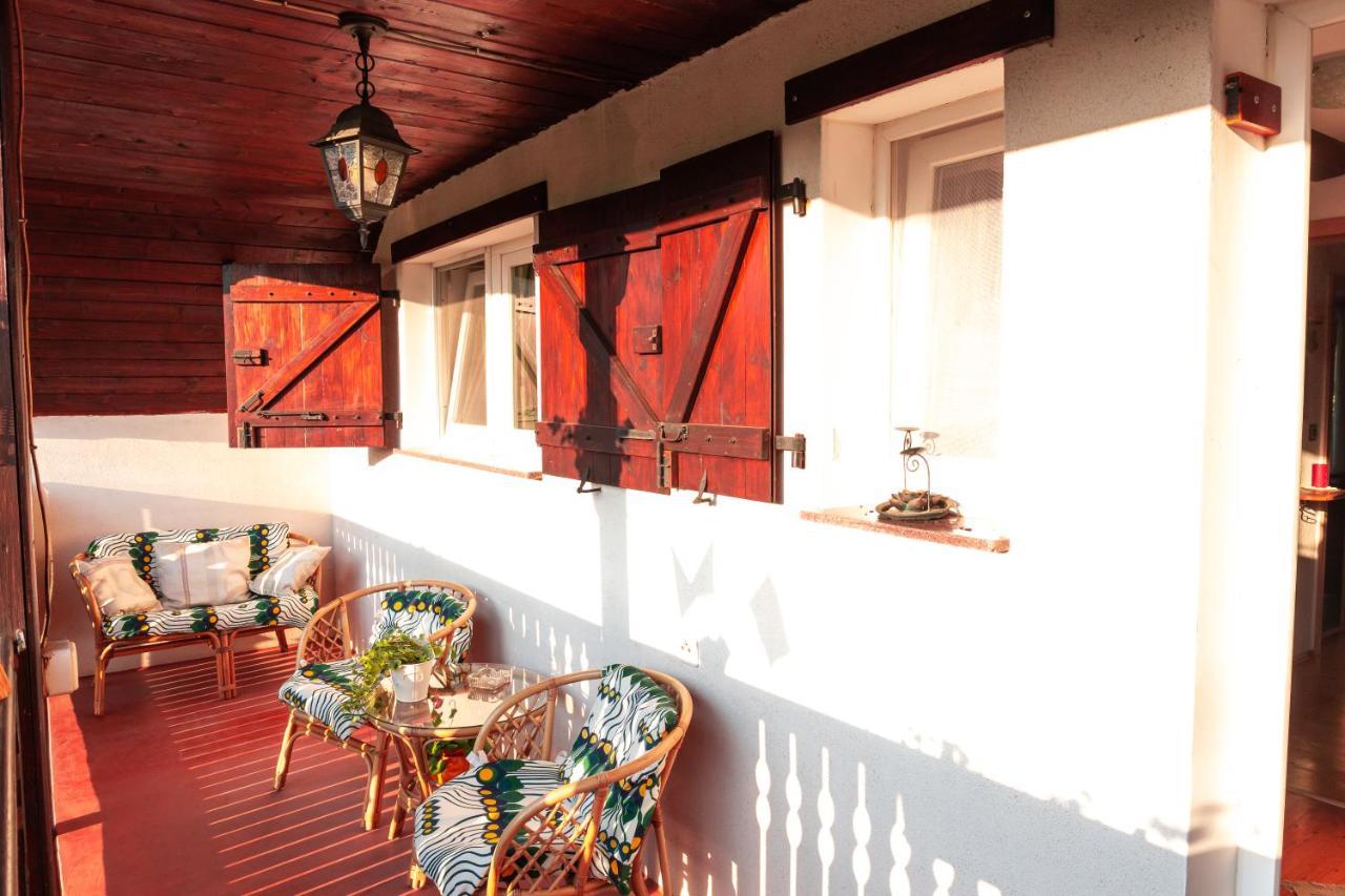 Hotel Casa Ursului Bujoreni Esterno foto